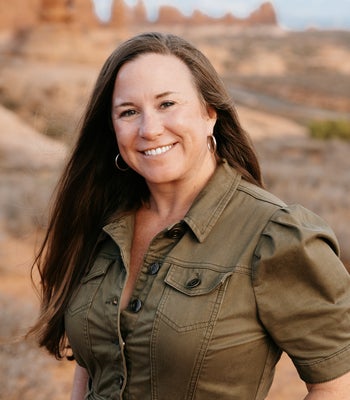 Portrait of Rachel Moody, Associate Broker, CRS, ABR, SRS.